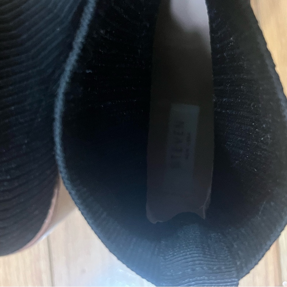 Steve Madden boots - Picture 2 of 3